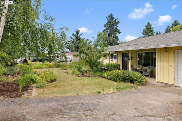 3712 NE 60th Ave, Vancouver, WA 98661 - view of grassy yard with driveway