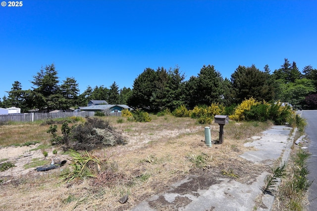 726 Edwards Ave, Coos Bay, OR 97420