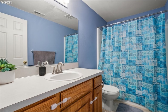 11716 NE 42nd Ct, Vancouver, WA 98686 - bathroom with toilet, vanity, and a shower with curtain