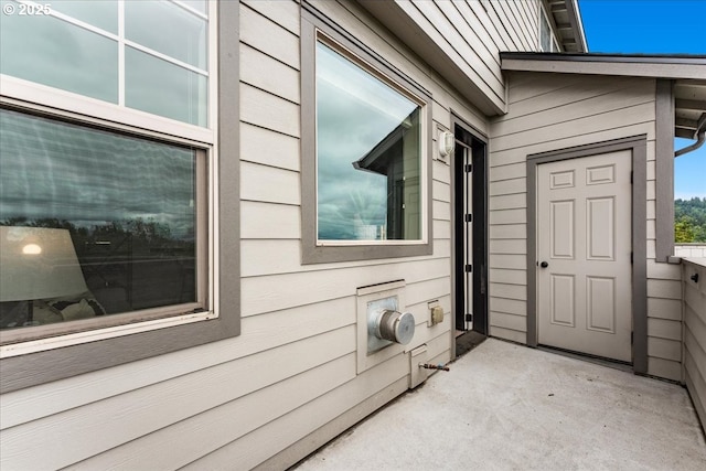 9183 NW Germantown Rd, Portland, OR 97231 - view of entrance to property