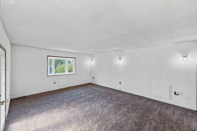 1366 Lakeshore Dr, Coos Bay, OR 97420 - unfurnished room with a textured ceiling and carpet floors
