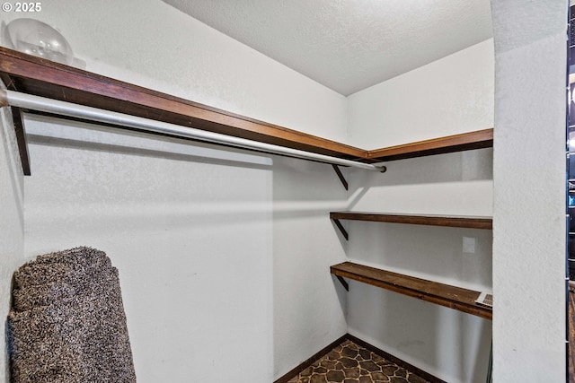 1366 Lakeshore Dr, Coos Bay, OR 97420 - view of walk in closet