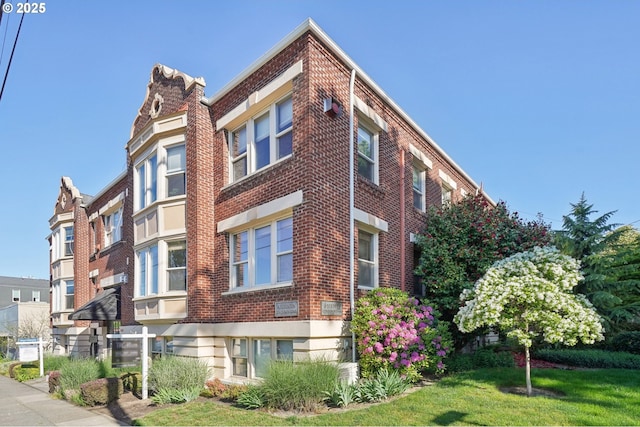 1529 SE Hawthorne Blvd Unit 2, Portland, OR 97214 - view of property