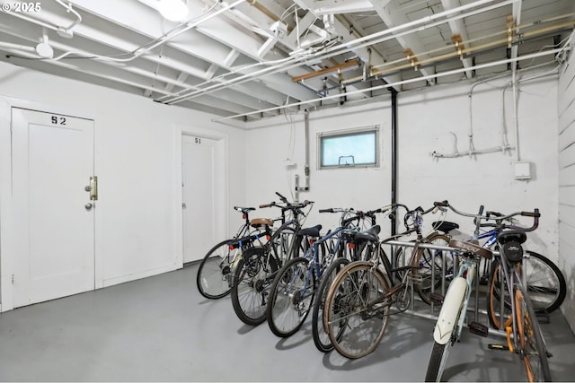 1529 SE Hawthorne Blvd Unit 2, Portland, OR 97214 - view of garage