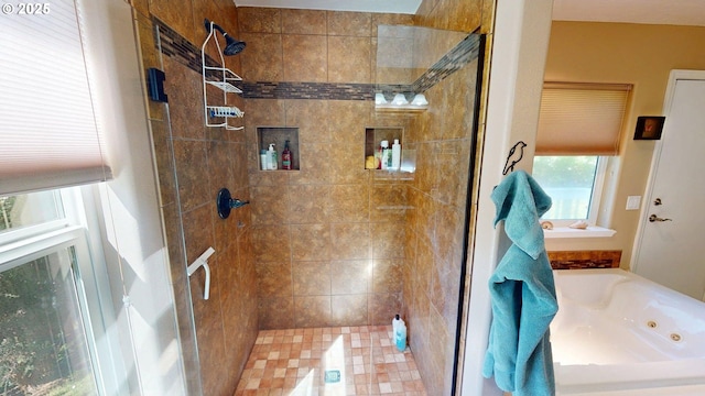 94342 Gauntlett St, Gold Beach, OR 97444 - full bath featuring a stall shower and a jetted tub