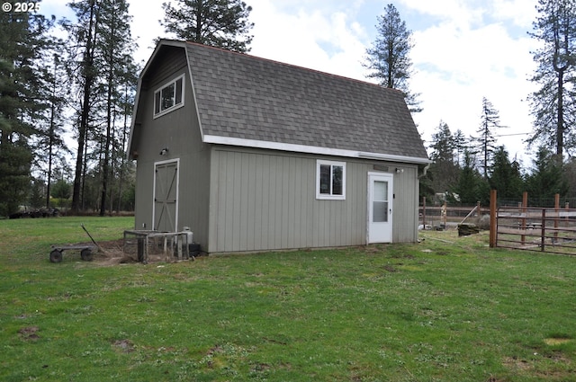 25821 Jeans Rd, Veneta, OR 97487 - view of outbuilding with an outbuilding and fence