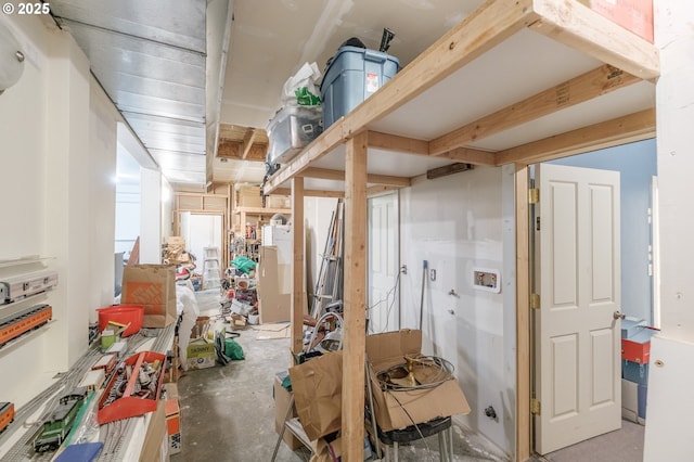 895 Pine Forest Dr, Eugene, OR 97405 - view of basement