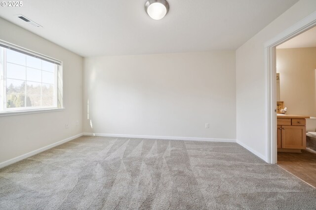7612 NE 34th Ave Unit A8, Vancouver, WA 98665 - walk in closet featuring carpet