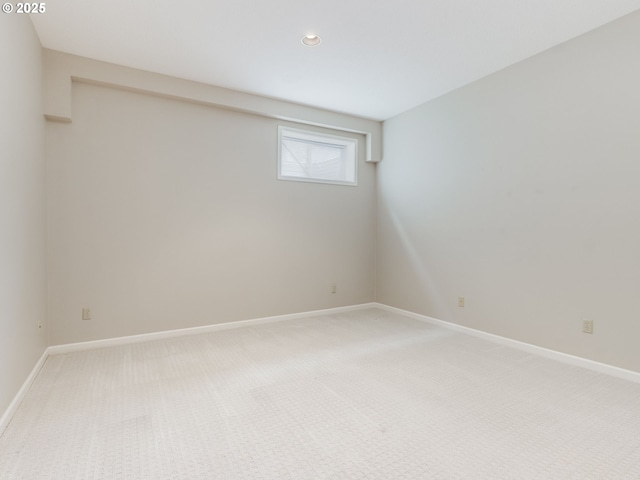 6903 SE Riverside Dr Unit 20, Vancouver, WA 98664 - basement with light carpet, baseboards, and recessed lighting