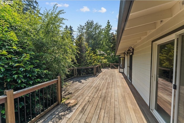 9150 SW Salmon St, Portland, OR 97225 - view of wooden terrace