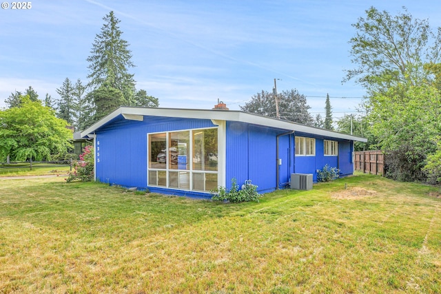 6255 SW Mad Hatter Ln, Beaverton, OR 97008 - rear view of house