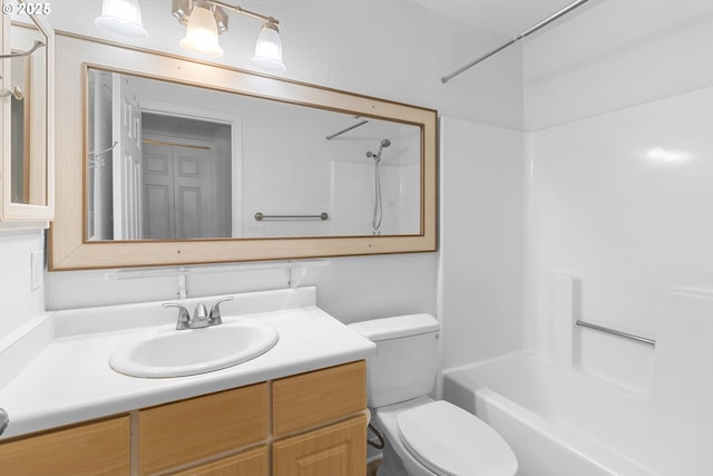 9455 SW 146th Ter Unit D 2, Beaverton, OR 97007 - bathroom with toilet, vanity, and shower / tub combination