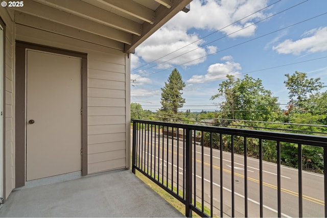 20910 Fawn Ct Unit 8, West Linn, OR 97068 - view of balcony