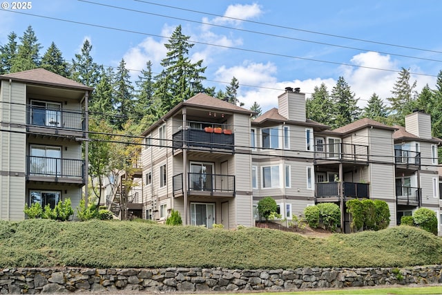 20910 Fawn Ct Unit 8, West Linn, OR 97068 - view of apartment building / complex