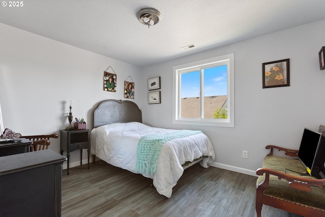 227 Hauser Ct, Molalla, OR 97038 - bedroom with wood finished floors and baseboards