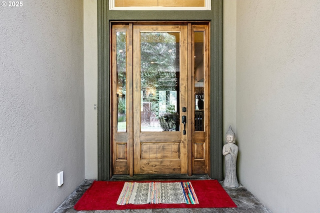 1025 Echo Dr, Roseburg, OR 97470 - doorway to property with stucco siding