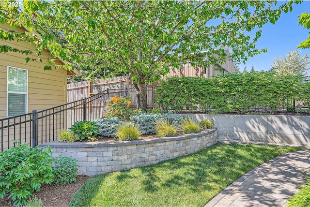 1114 S 6th Way, Ridgefield, WA 98642 - view of fenced backyard
