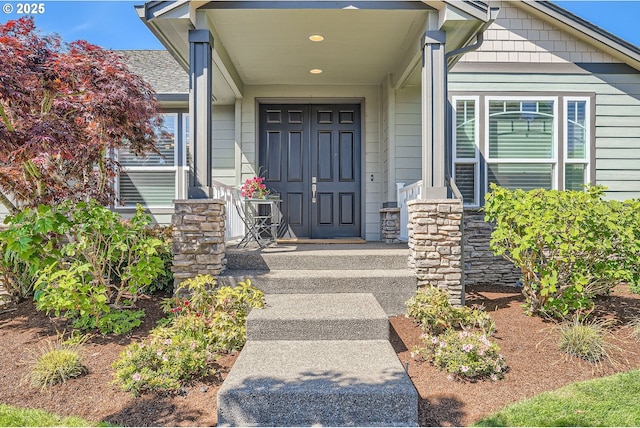 1114 S 6th Way, Ridgefield, WA 98642 - entrance to property with stone siding