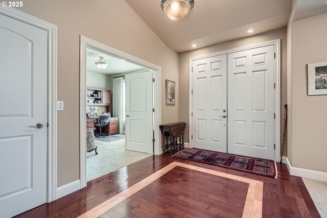 1114 S 6th Way, Ridgefield, WA 98642 - foyer featuring hardwood / wood-style flooring, lofted ceiling, baseboards, and recessed lighting