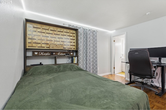 4433 SW 201st Ave, Beaverton, OR 97078 - bedroom with an office area