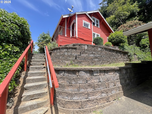 560 N 10th St, Coos Bay, OR 97420 - view of property exterior with stairway