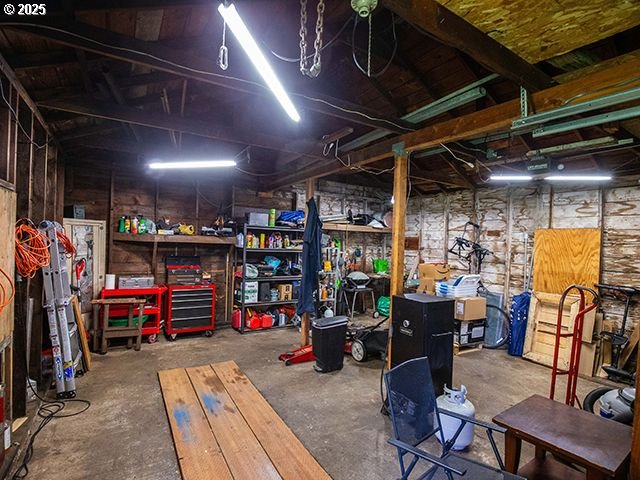 4930 SE 113th Ave, Portland, OR 97266 - view of unfinished below grade area