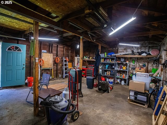 4930 SE 113th Ave, Portland, OR 97266 - view of below grade area