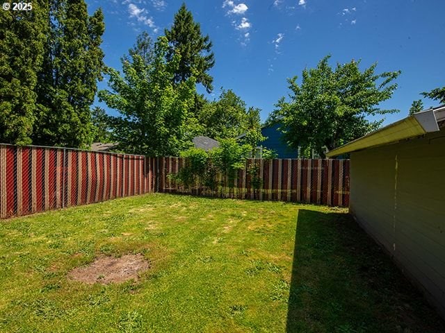 4930 SE 113th Ave, Portland, OR 97266 - view of yard