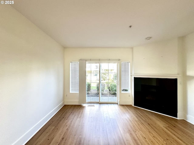 836 NW 118th Ave Unit 104, Portland, OR 97229 - kitchen featuring a sink, tasteful backsplash, dark countertops, and stainless steel appliances