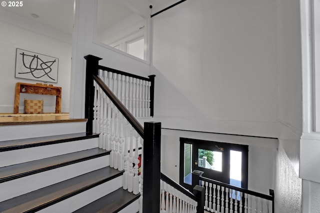 26 NW 22nd Pl, Portland, OR 97210 - view of staircase