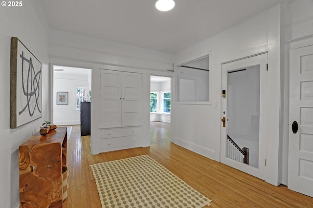 26 NW 22nd Pl, Portland, OR 97210 - entryway featuring light wood-style flooring