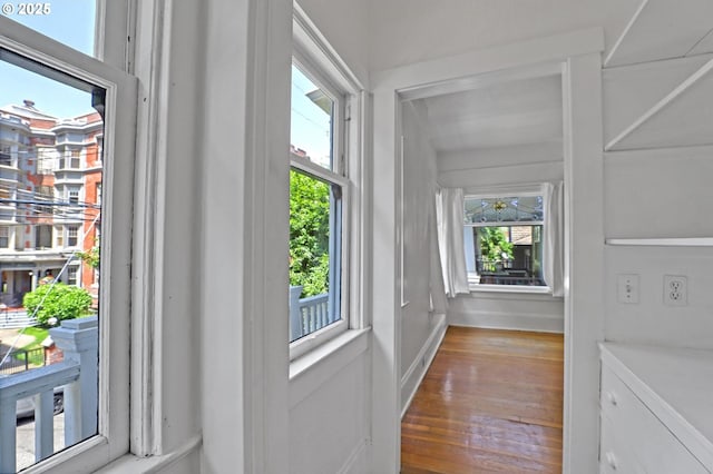 26 NW 22nd Pl, Portland, OR 97210 - doorway with wood finished floors