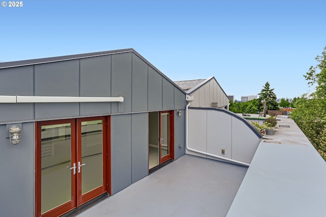 325 NE Graham St Unit 10, Portland, OR 97212 - exterior space with board and batten siding
