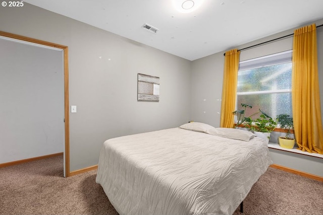 bedroom featuring carpet flooring