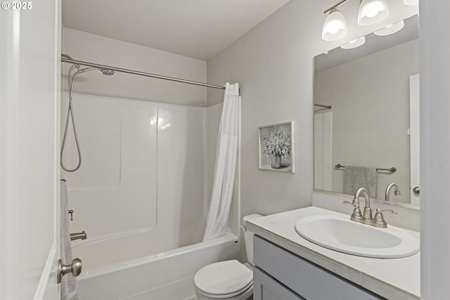 1466 N Steiwer Ln, Newberg, OR 97132 - bathroom with shower / bath combo with shower curtain, vanity, and toilet