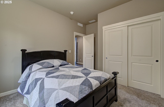 9817 NE 106th St, Vancouver, WA 98662 - carpeted bedroom with a closet and baseboards