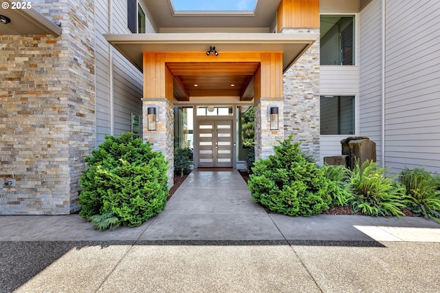 794 S A St, Washougal, WA 98671 - property entrance featuring french doors and stone siding