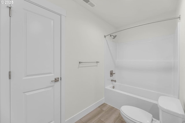 5591 N 93rd Ave Unit Lt206, Camas, WA 98607 - full bath featuring visible vents, baseboards, toilet, shower / bathing tub combination, and wood finished floors
