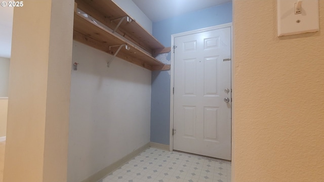 3730 N Albina Ave, Portland, OR 97227 - mudroom with light floors