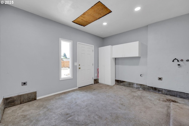 5430 E St, Springfield, OR 97478 - unfurnished room with light carpet and recessed lighting