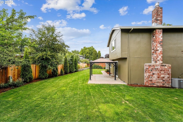1722 Sequoia Ct, Forest Grove, OR 97116 - fenced backyard with a gazebo and a patio