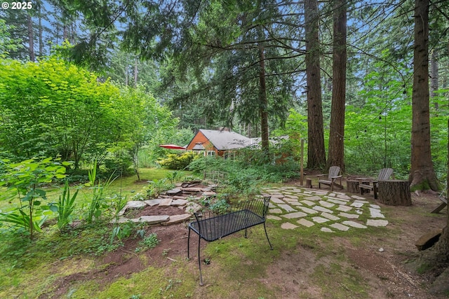 22060 S Forest Park Rd, Beavercreek, OR 97004 - view of yard featuring a patio and a fire pit