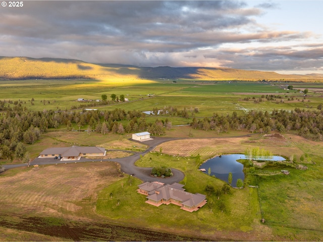 10771 E Langell Valley Rd, Bonanza, OR 97623 - view of property location featuring a water and mountain view and rural landscape