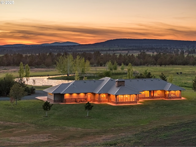 10771 E Langell Valley Rd, Bonanza, OR 97623 - aerial view at dusk of a water and mountain view