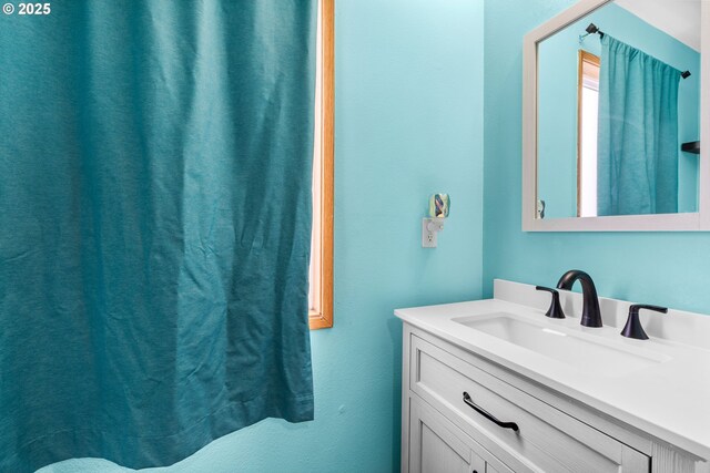 5304 NE 84th Loop Unit 16, Vancouver, WA 98662 - bathroom featuring vanity