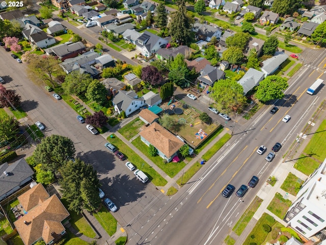 2104 N Rosa Parks Way, Portland, OR 97217 - aerial view of property and surrounding area featuring nearby suburban area