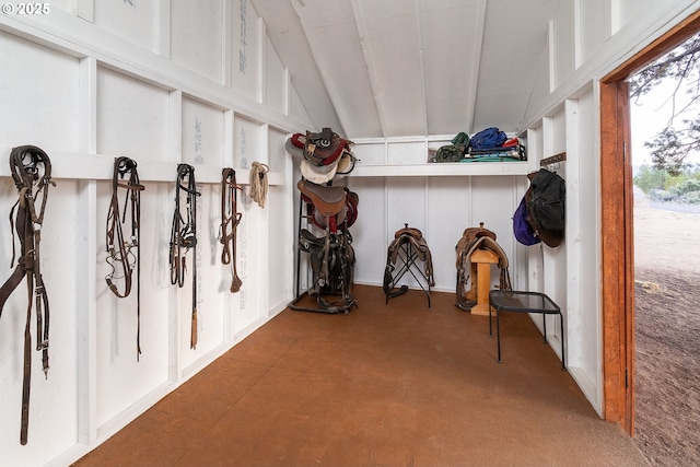 16830 Delicious St, Bend, OR 97703 - view of stable