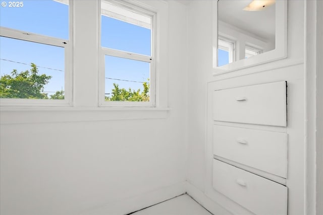 3726 NE 77th Ave, Portland, OR 97213 - spare room featuring concrete flooring and baseboards