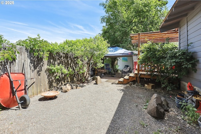 317 E 14th St, The Dalles, OR 97058 - view of yard with a gazebo