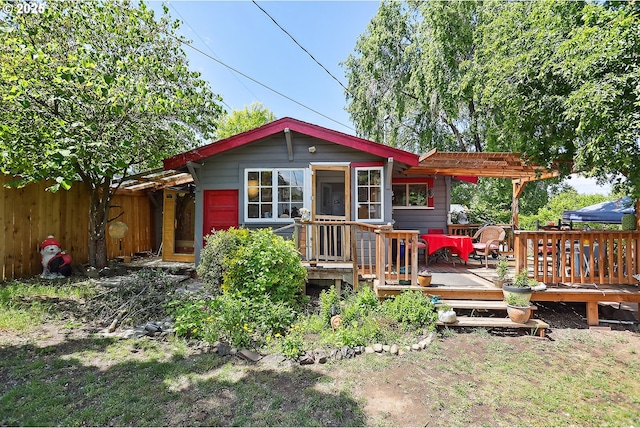 317 E 14th St, The Dalles, OR 97058 - rear view of property featuring a deck